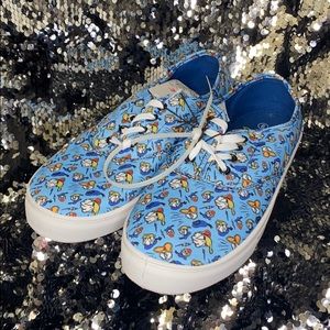 NEW Donald Duck Disney shoes